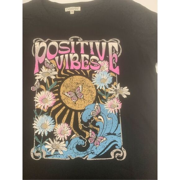 Positive Vibes T-shirt - Picture 2 of 6